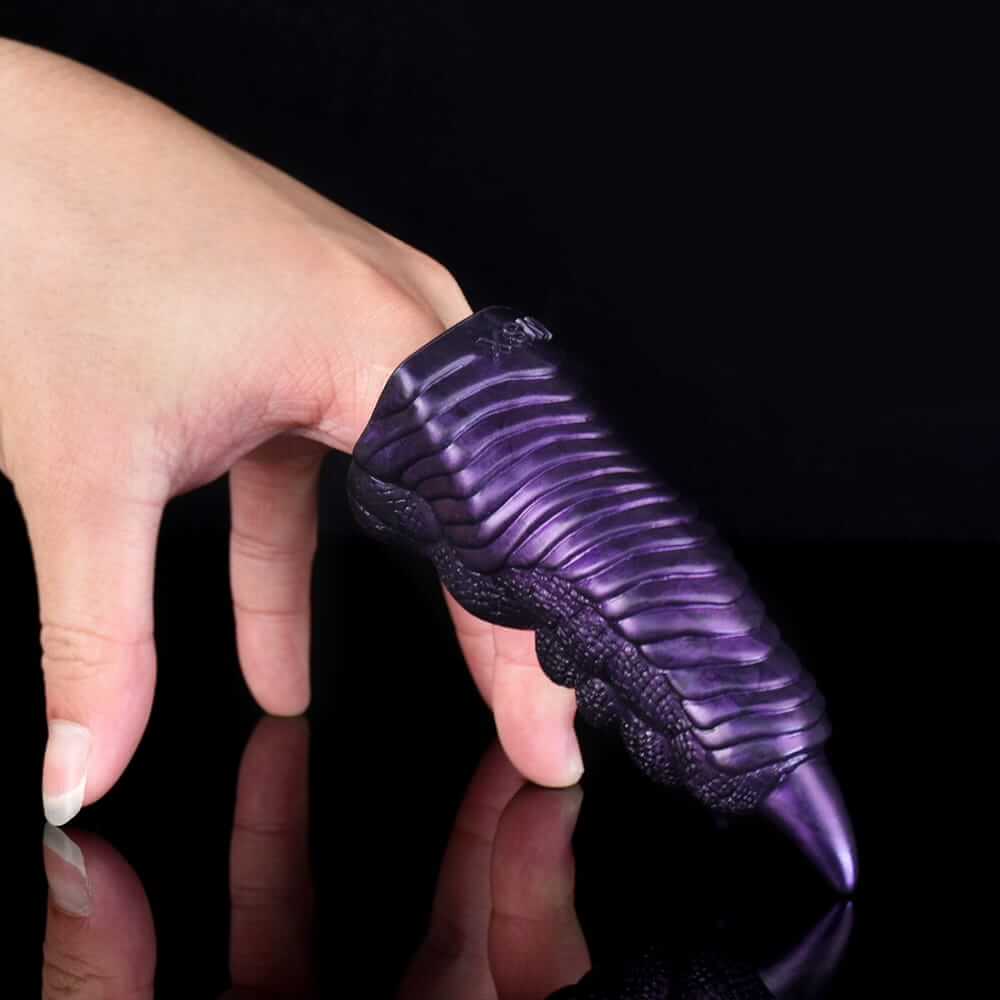 Violet Dragon Claw – Fantasy Finger Sleeve